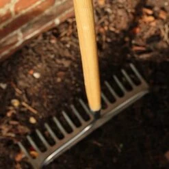 Kent & Stowe Stainless Steel Long Handled Soil Rake -Greentide Garden Store 1031059 4