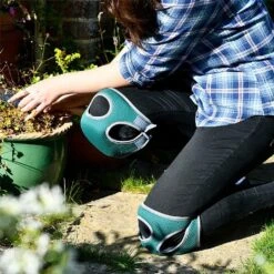 Burgon & Ball Evergreen Kneelo® Knee Pads -Greentide Garden Store 1171506 3