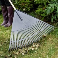 Crest Garden Ultimate Leaf Rake -Greentide Garden Store 910058 1