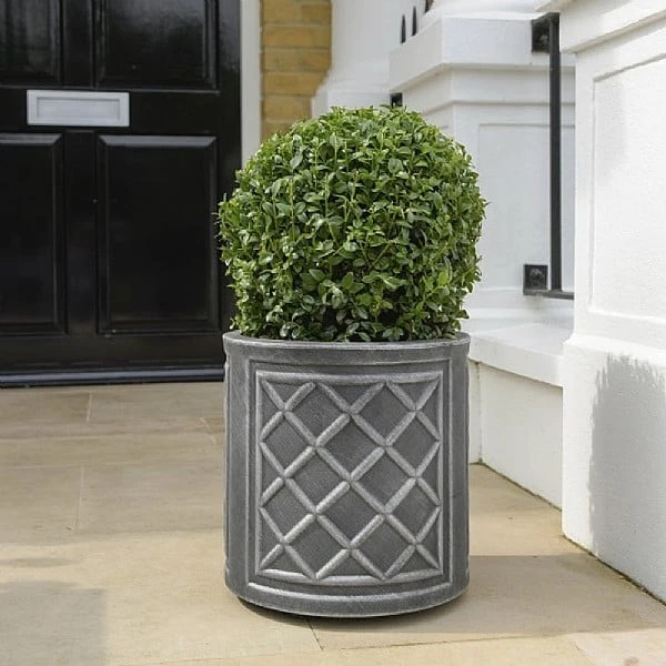 Stewart Garden 44cm Lead Effect Round Planter - Pewter 3 Stewart Garden 44cm Lead Effect Round Planter - Pewter
